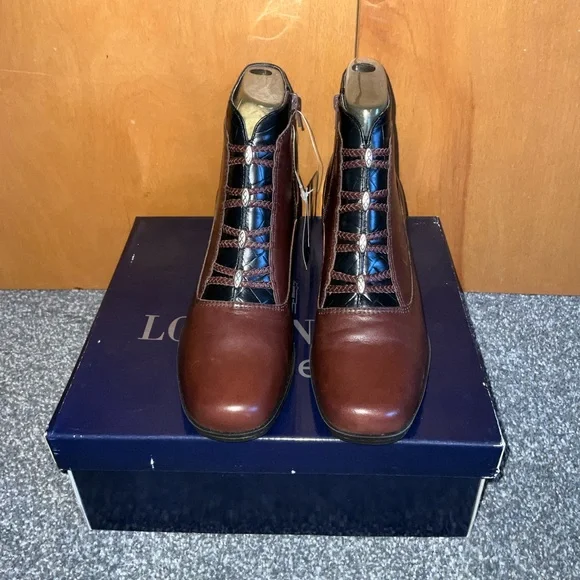 London Fog Leather Zip Up Ankle Boots - Picture 2 of 9